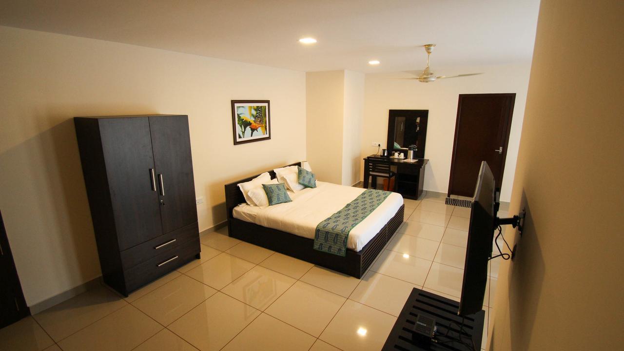 Kohinoor Alwaye Exterior foto
