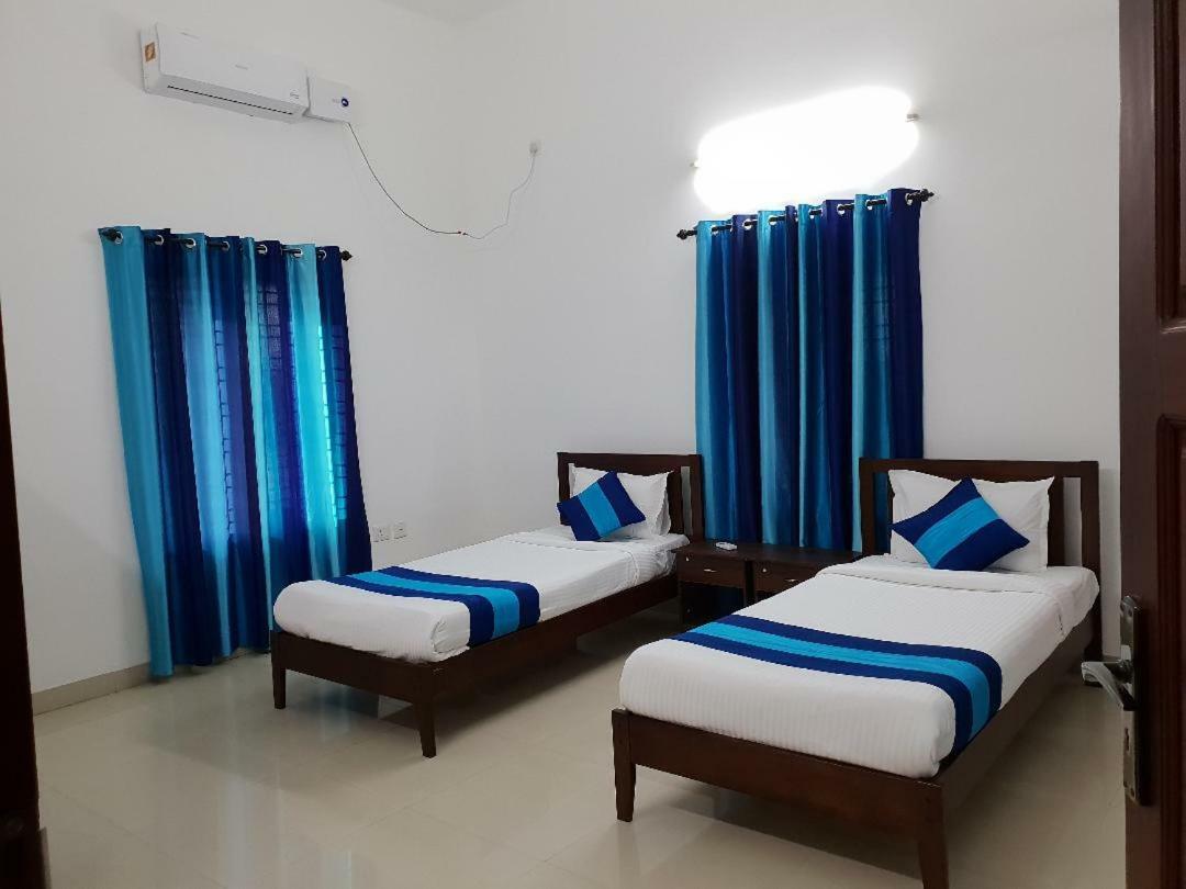 Kohinoor Alwaye Exterior foto